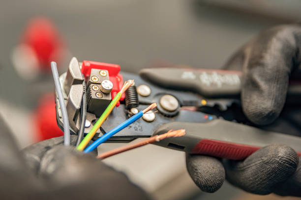 Best Commercial Electrician Services  in Prairie Ridge, WA